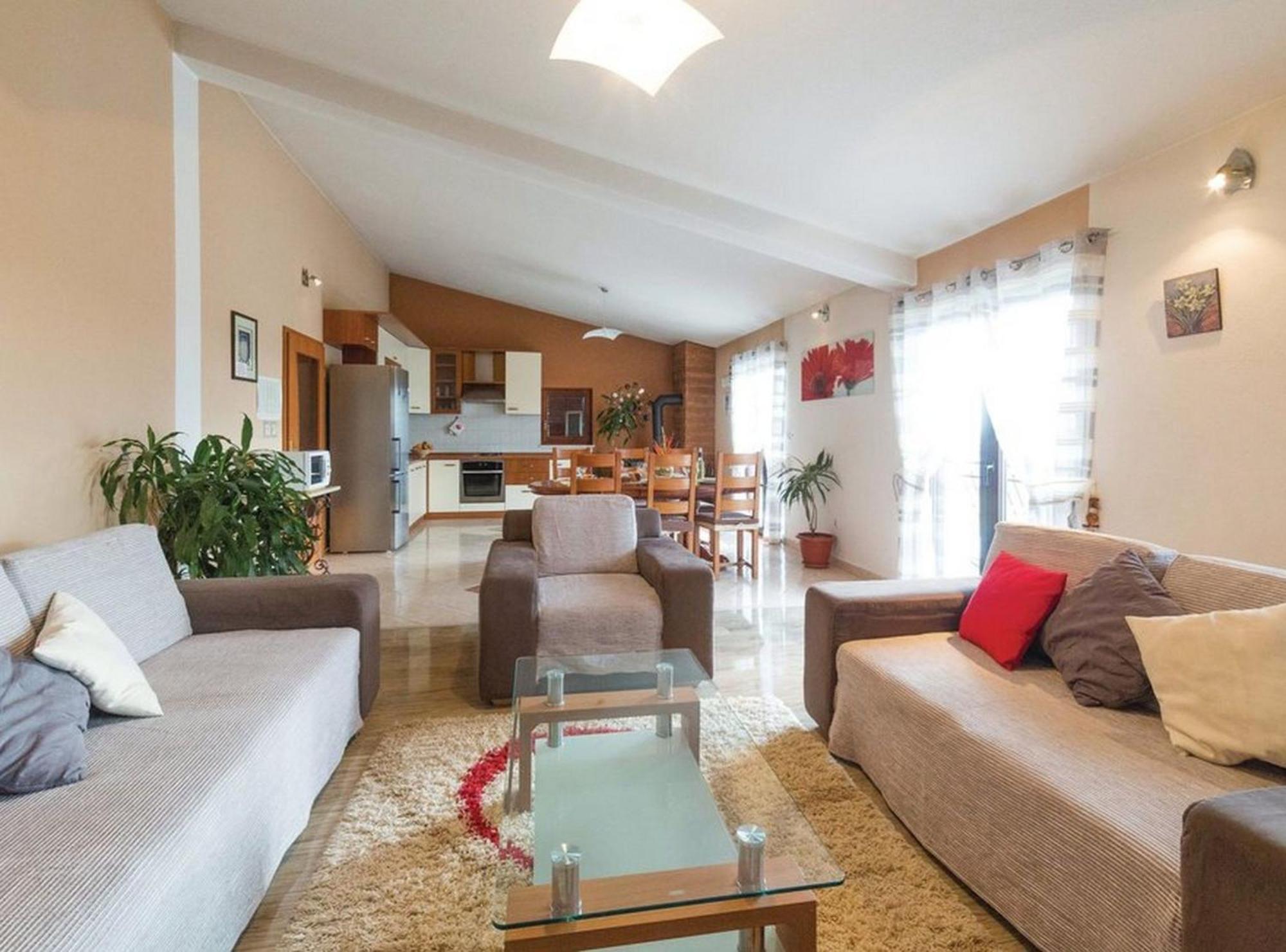 Mediterranean Stylish Villa With Pool In Kastel Stari Kaštela Екстериор снимка