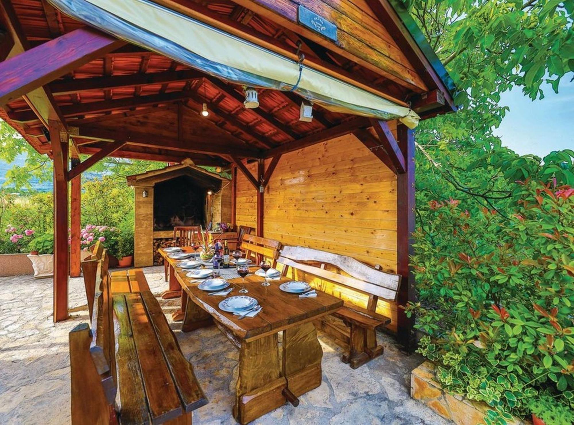 Mediterranean Stylish Villa With Pool In Kastel Stari Kaštela Екстериор снимка